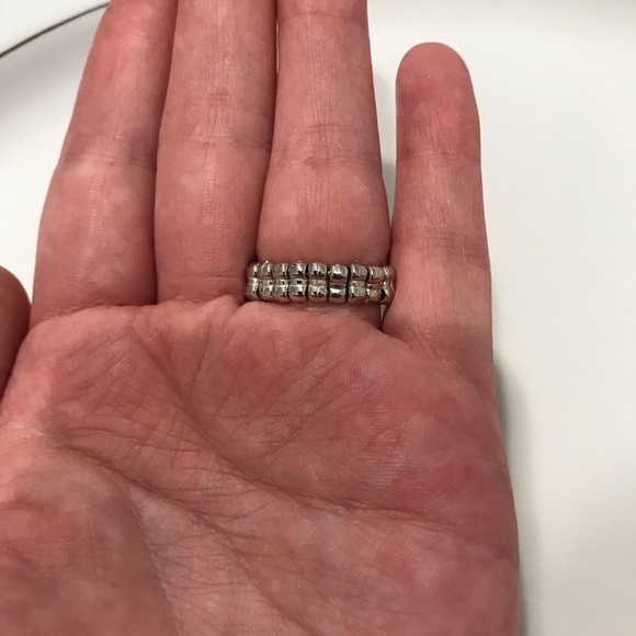 5 For $20 🥳 Orange Stretchy Paparazzi Ring - Picture 5 of 5